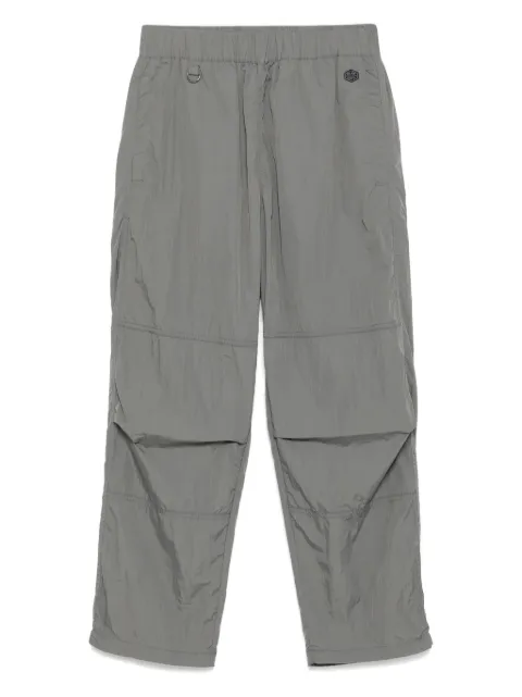 CHOCOOLATE pants con parche del logo