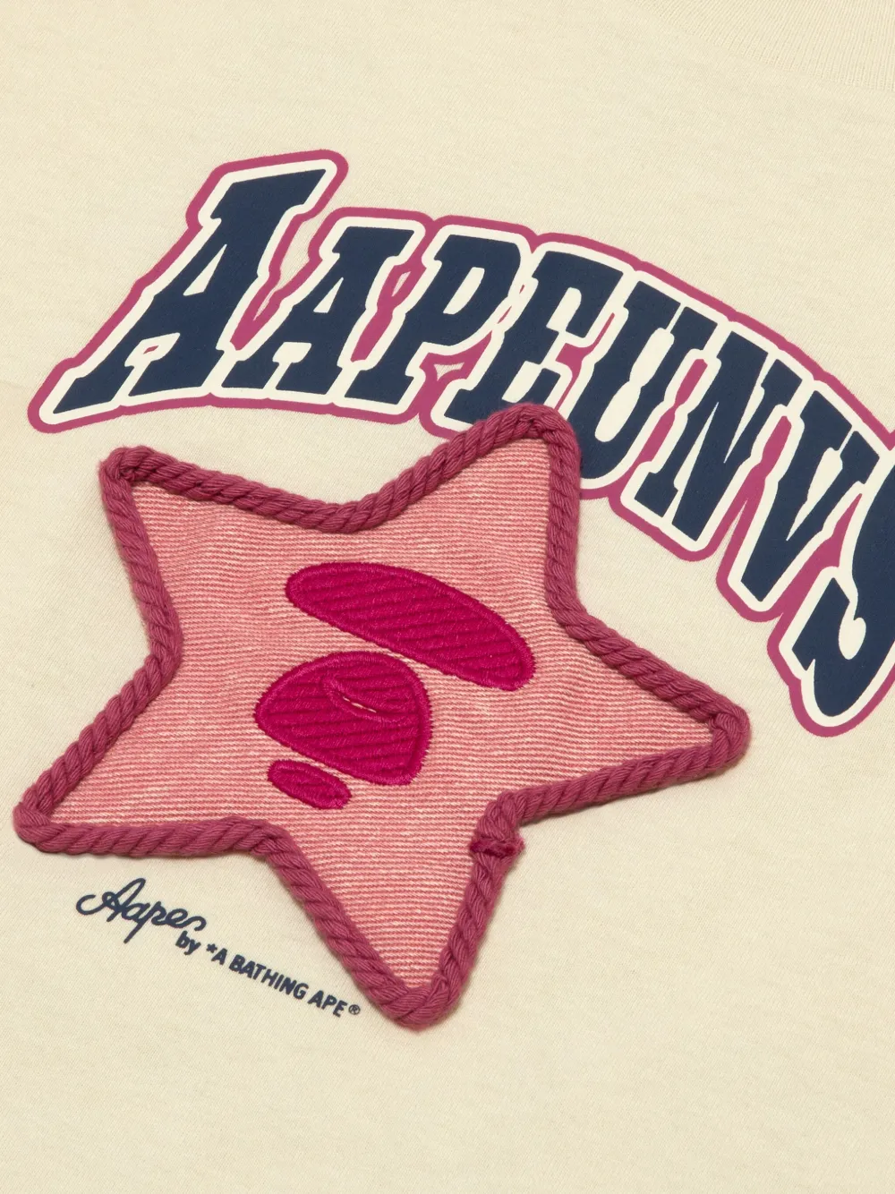 AAPE BY *A BATHING APE T-shirt met logoprint Beige