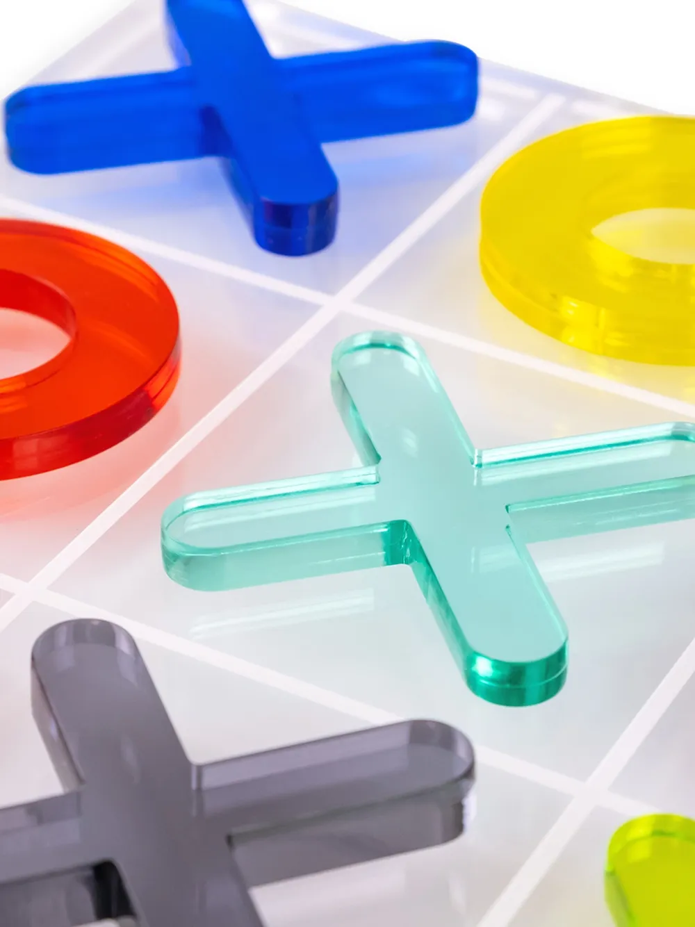 VESTA COLOUR-BLOCK TIC-TAC-TOE GAME