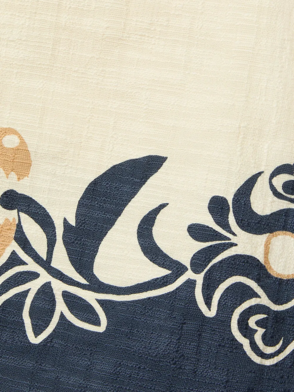 La DoubleJ Shorts met bloemenprint Beige