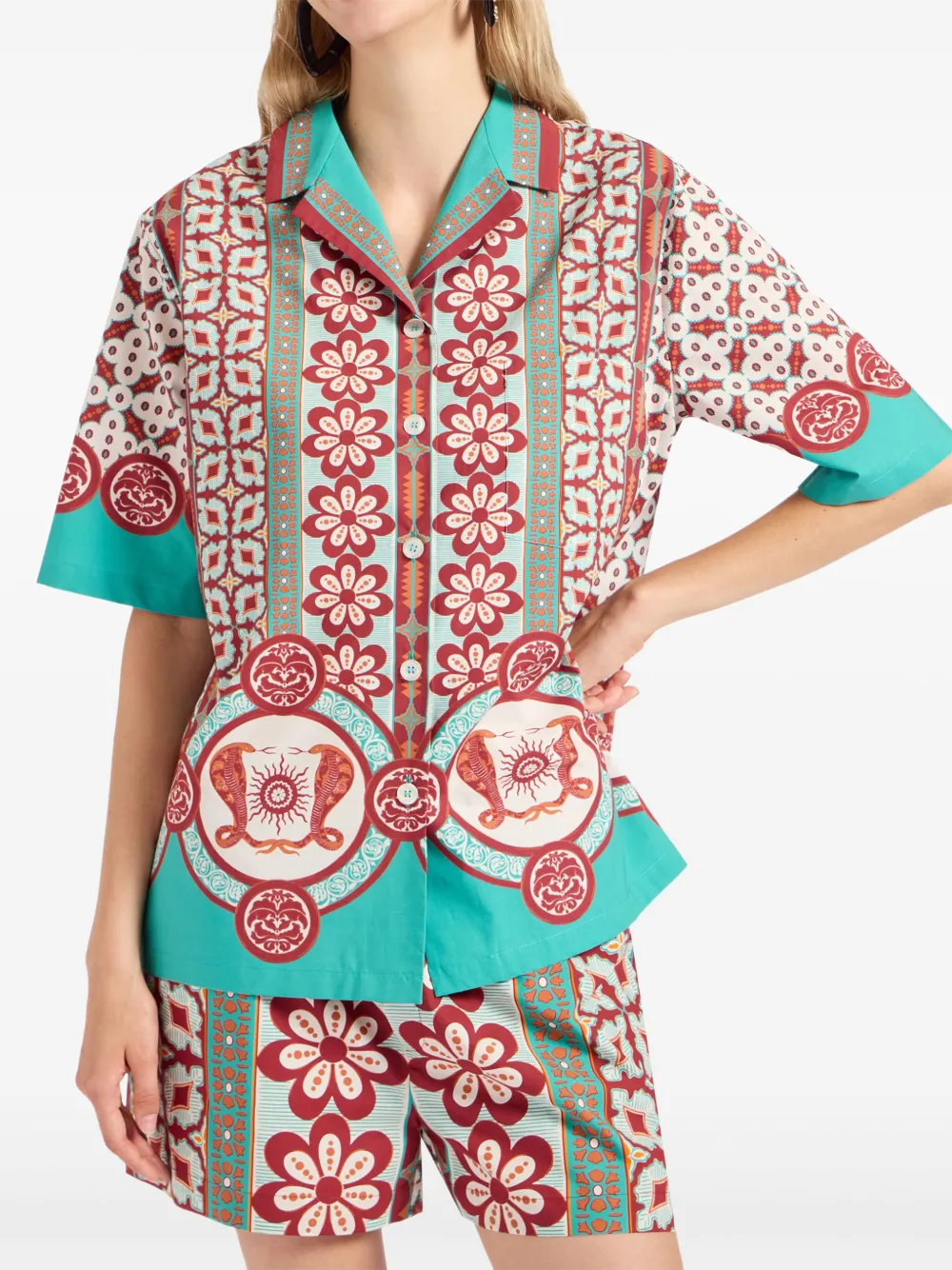 La DoubleJ geometric-print patterned shirt Groen