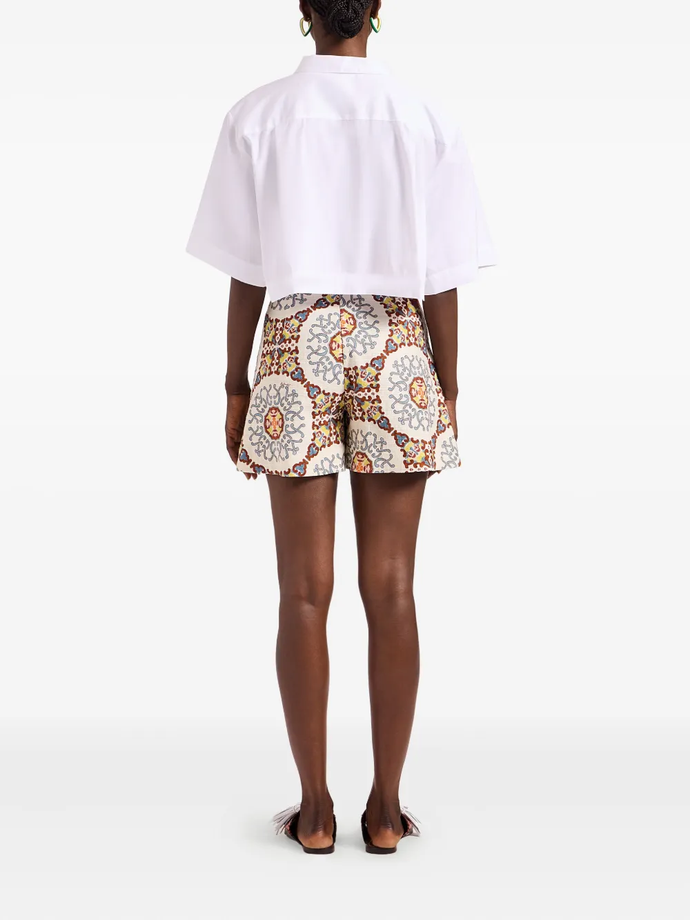 La DoubleJ Ballata medallion print shorts Beige