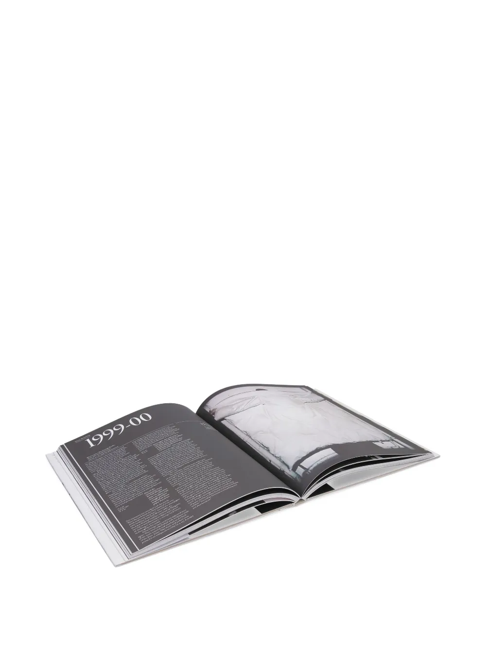 Rizzoli Martin Margiela: The Women's Collections 1989-2009 アート