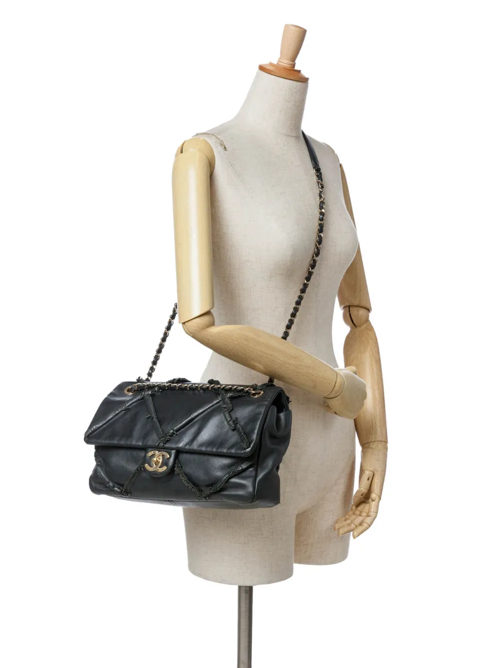 CHANEL Pre-Owned 2019 CC Lambskin Fringe Single Flap crossbody bag | Pre-Owned | Image 2