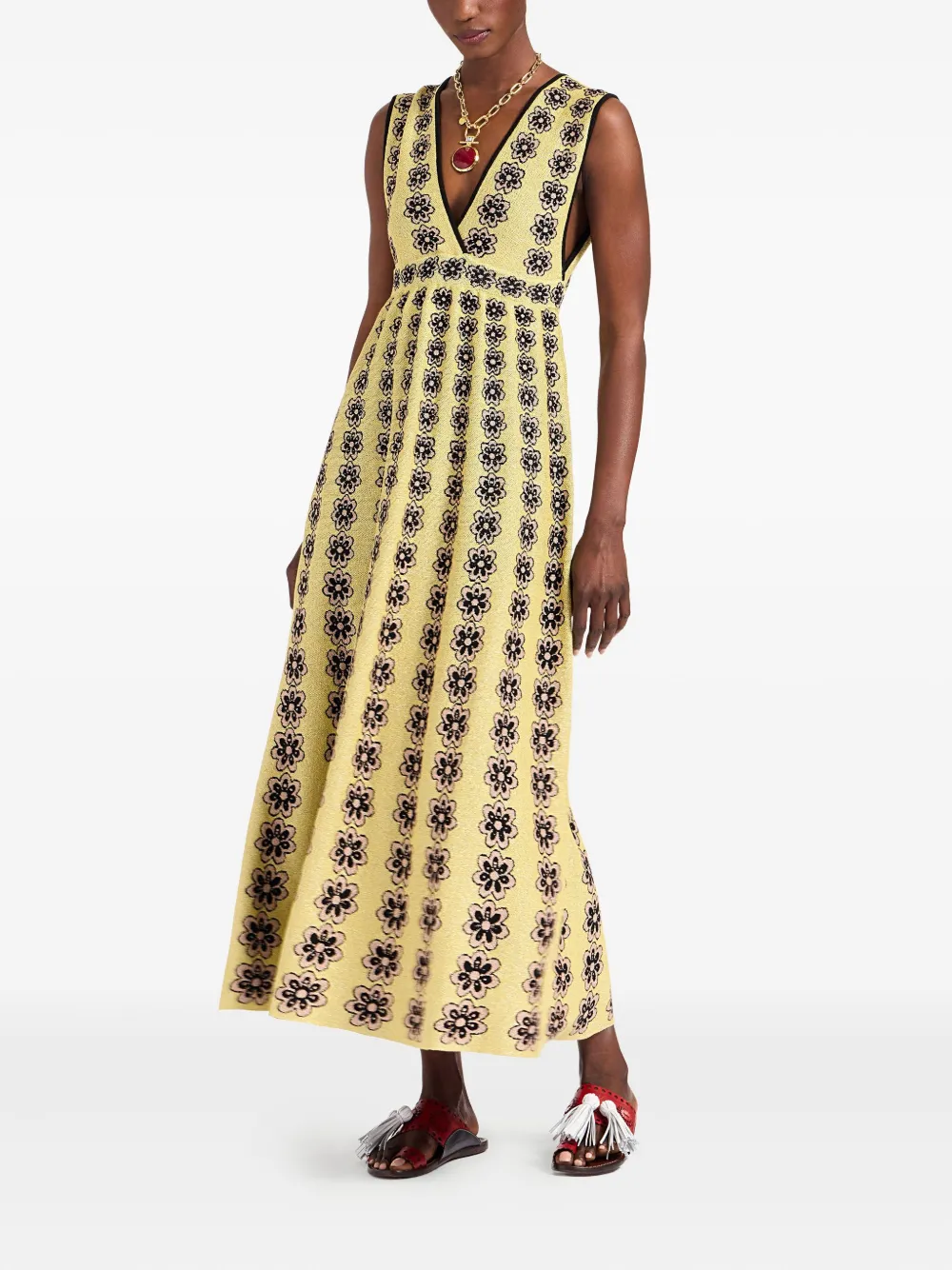 La DoubleJ robe longue à fleurs brodées Caper | Robes de jour | Image 2