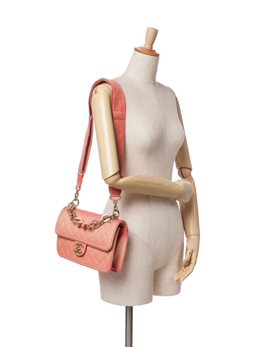 CHANEL Pre-Owned 2019 Medium Quilted Caviar Sunset On The Sea Flap satchel | Pre-Owned | Image 2