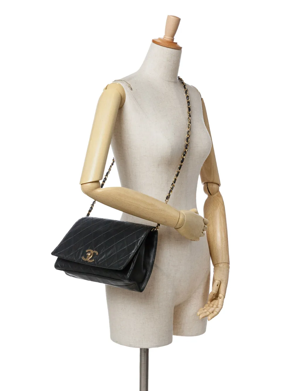 CHANEL Pre-Owned 1986-1988 Small CC Quilted Lambskin Turnlock Full Single Flap crossbody bag | Pre-Owned | Image 2