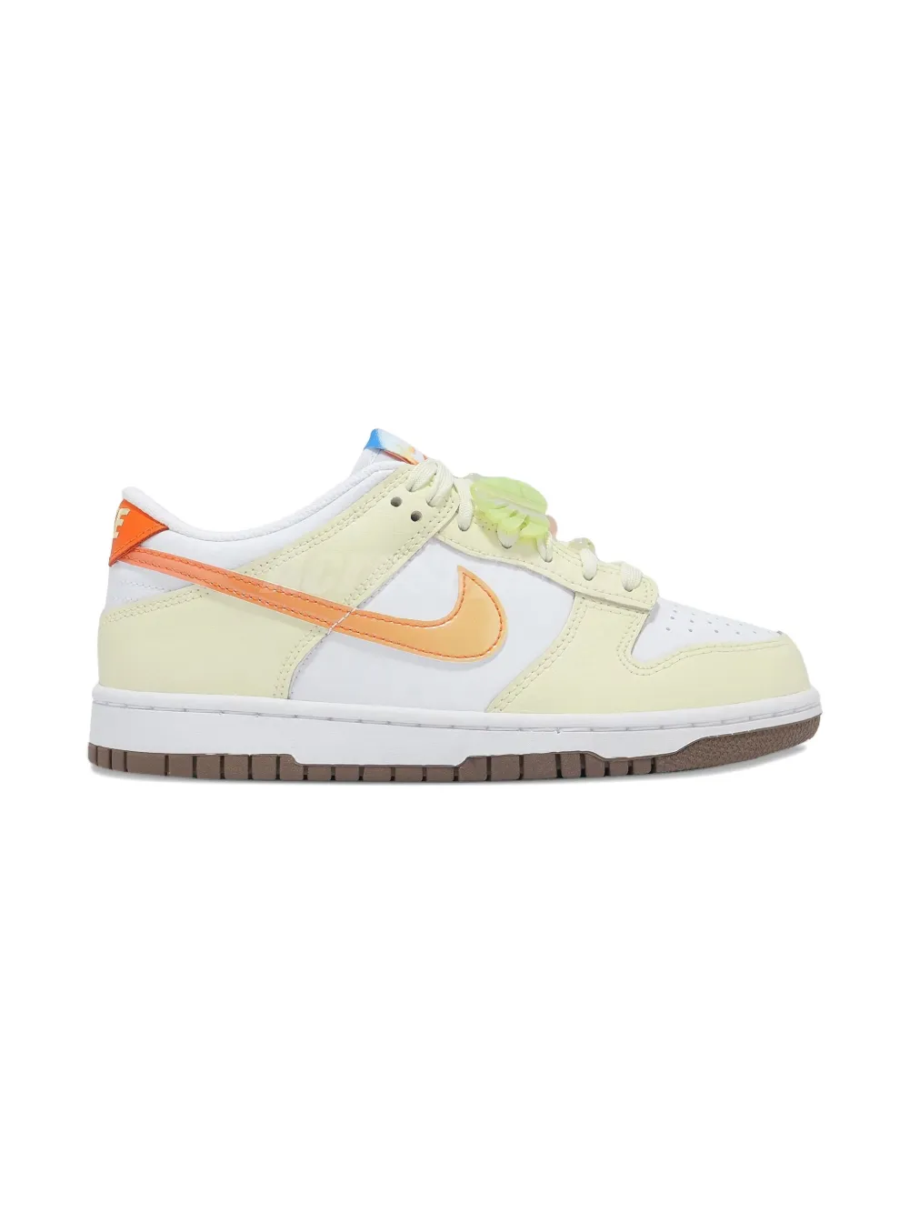 Nike Kids low-top swoosh trainers White