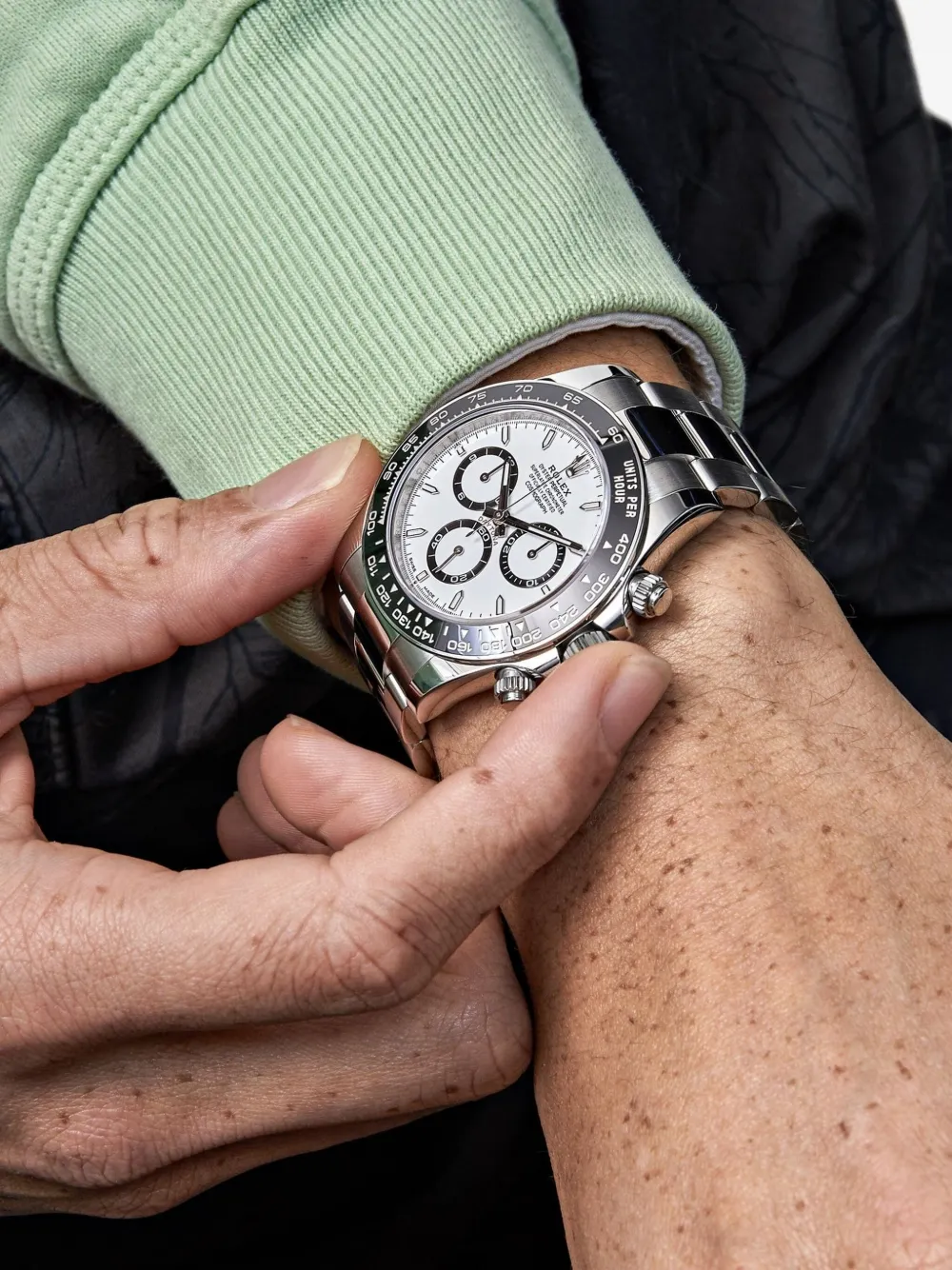 Rolex 2025 Cosmograph Daytona 40mm | Pre-Owned | Image 2