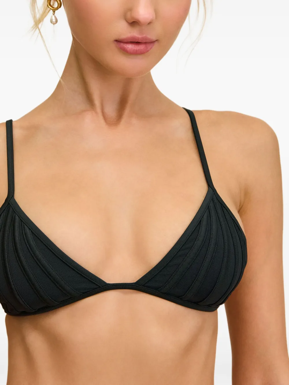 Cult Gaia Triangel bikinitop Zwart