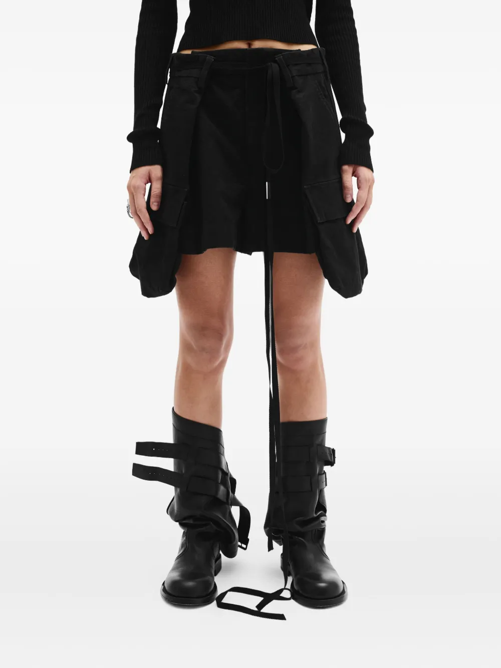 Ann Demeulemeester Nadina cargo shorts Zwart