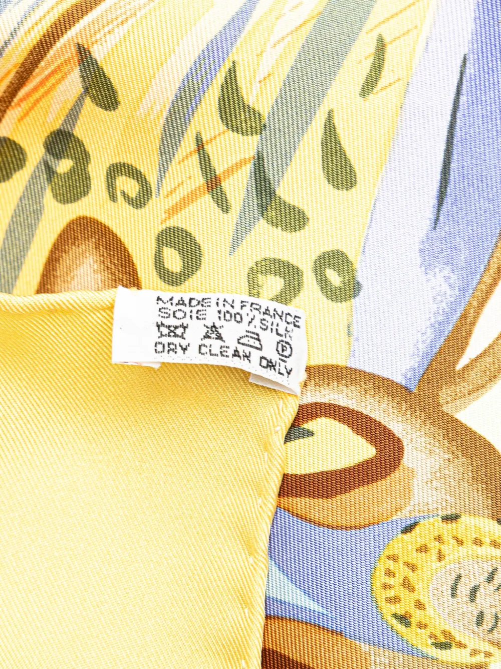 Pre-owned Hermes 20th Century Les Perles De Turkana Silk Scarf Scarves