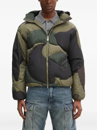 A BATHING APE®