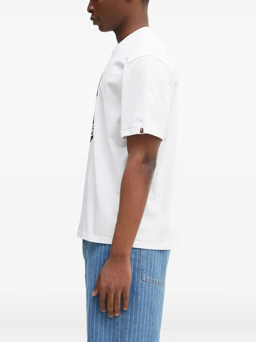 A BATHING APE College Monogram Ape Head T-shirt Wit