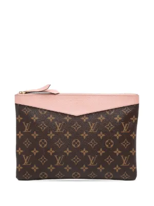 Louis Vuitton Pre-Owned Clutch Bags for Women - FARFETCH