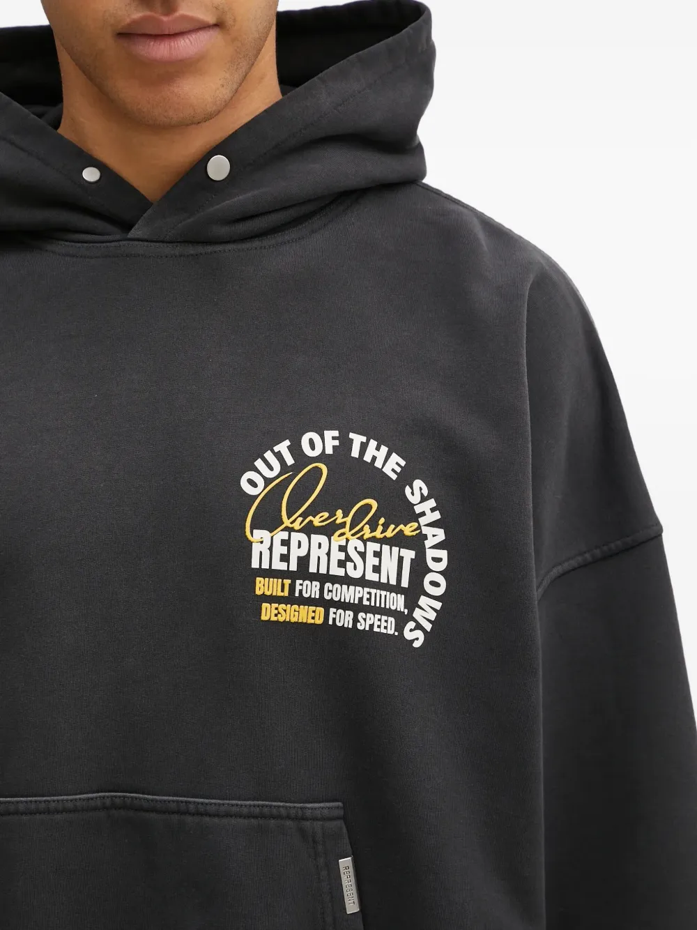 Represent Out Of The Shadows hoodie Zwart