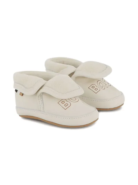 BOSS Kidswear بوت جلد ببطانة شيرلنغ