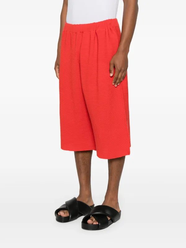 HOMME PLISSÉ ISSEY MIYAKE 26ss ショートパンツ Homme Plissé Issey Miyake ショートパンツ | レッド | FARFETCH JP