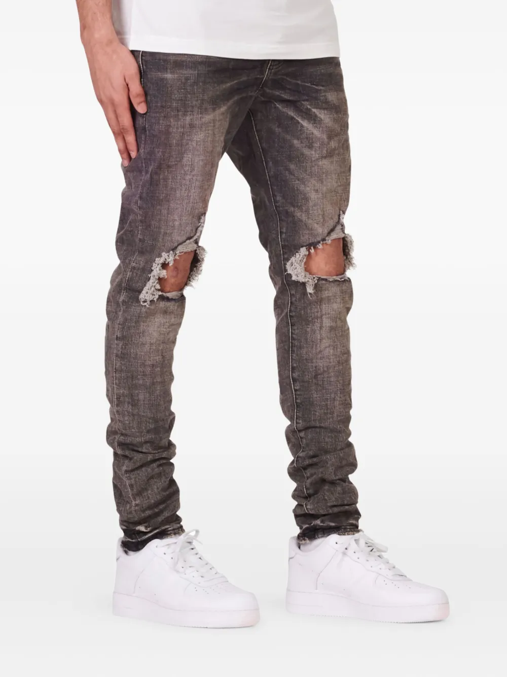 P002 distressed-knee skinny jeans