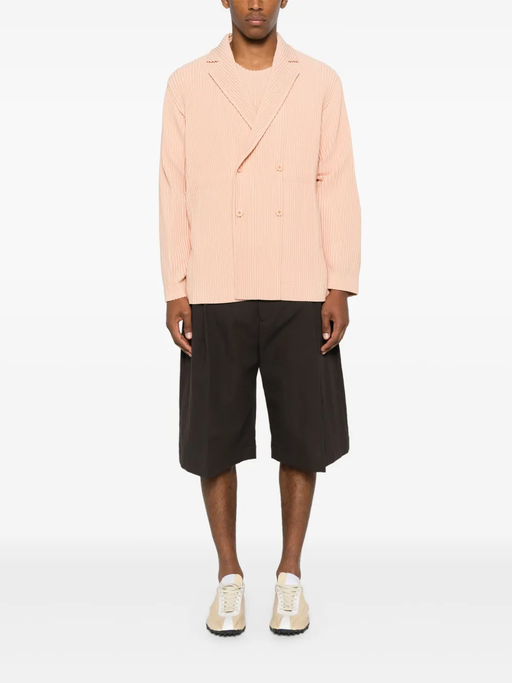 ISSEY MIYAKE PLISSÉ-EFFECT BLAZER
