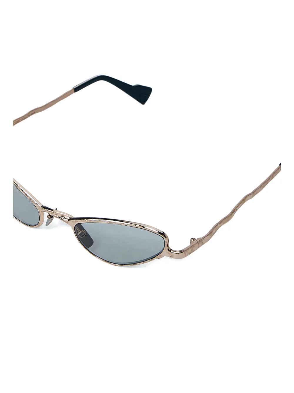 Kuboraum Zonnebril met metalen cat-eye montuur Goud