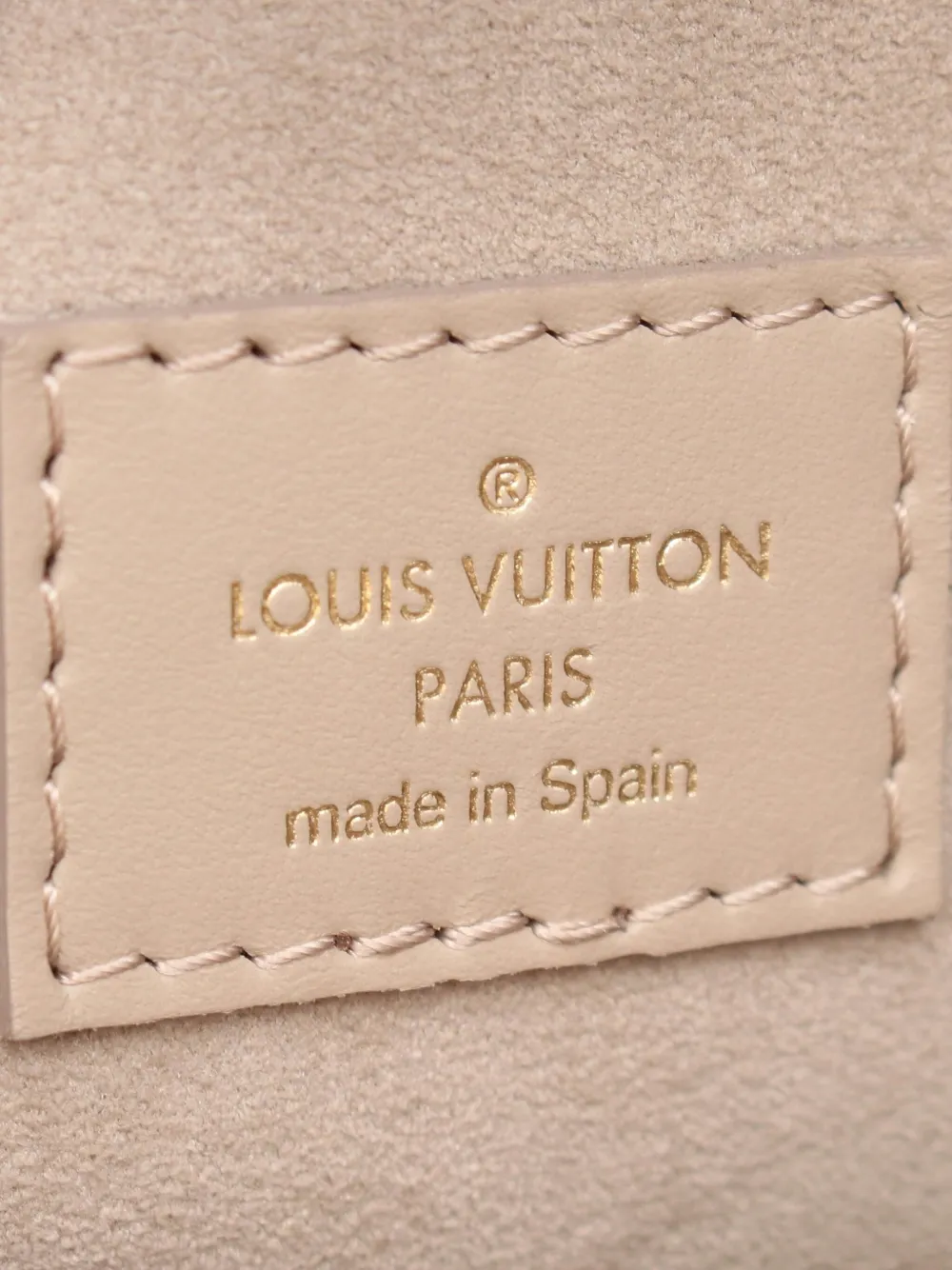 Pre-owned Louis Vuitton 2021 On My Side Pm Tote Bag