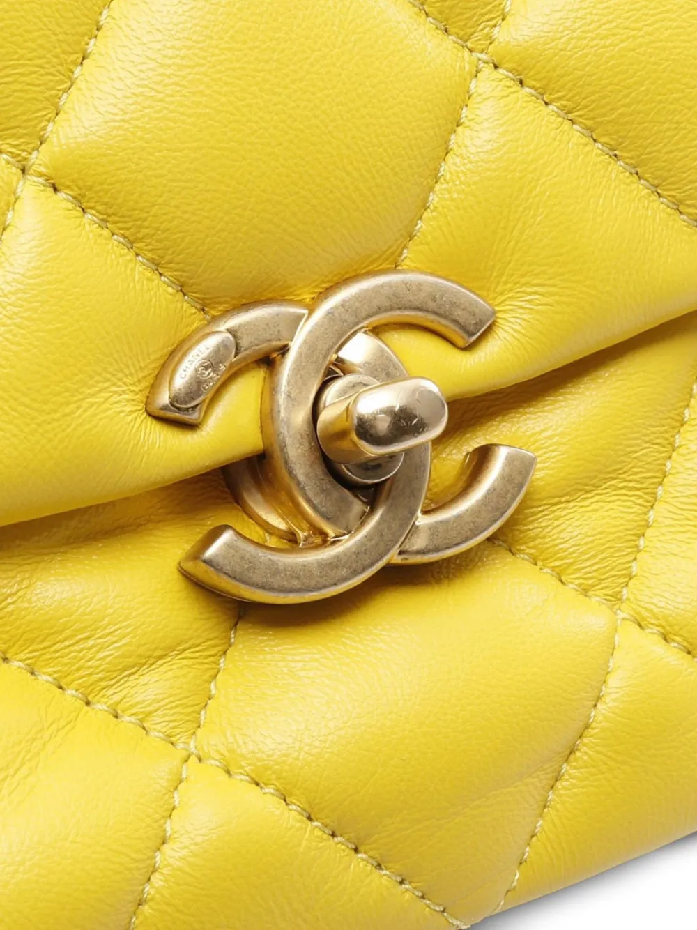 Pre-owned Chanel 2021 Mini Matelasse Chain Handbag