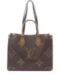 Louis Vuitton Pre-Owned 2021 On-The-Go MM shoulder bag - Brown