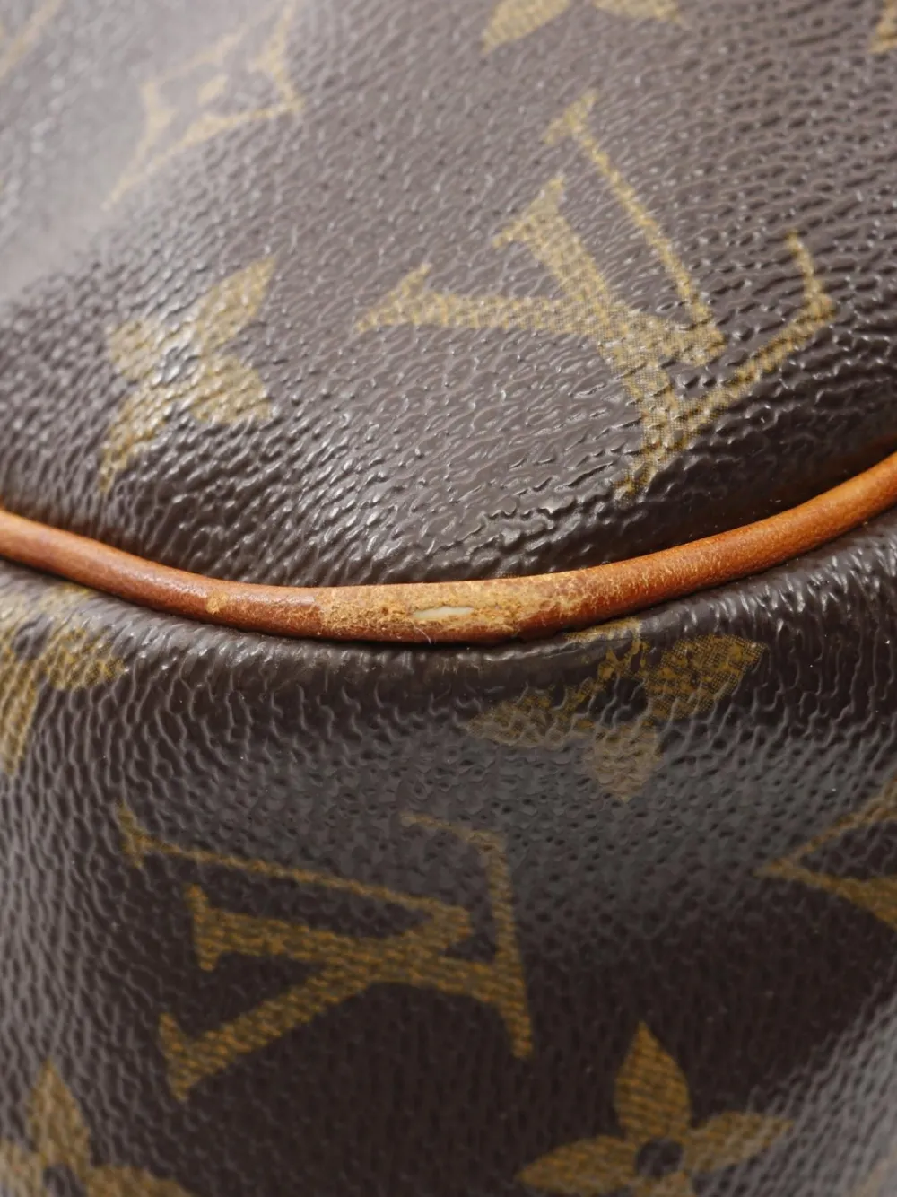 Pre-owned Louis Vuitton 2006 Batignolles Handbag