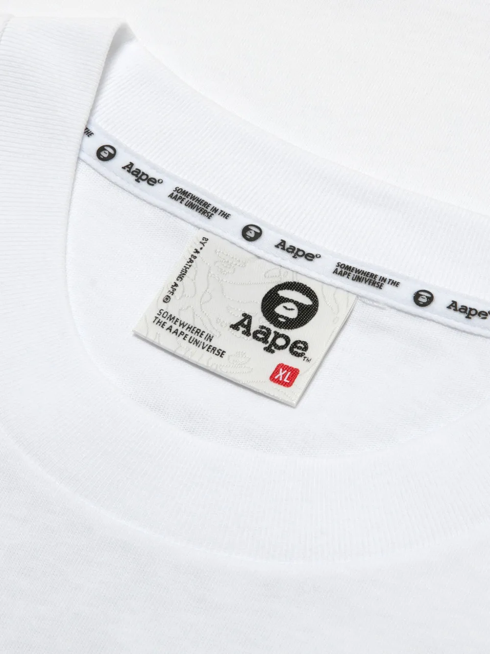 AAPE BY *A BATHING APE T-shirt met graffiti-print Wit
