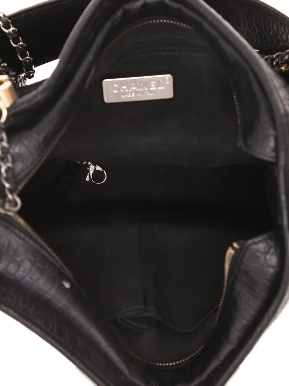 Pre-owned Chanel 2019 Gabrielle Shoulder Bag In Black