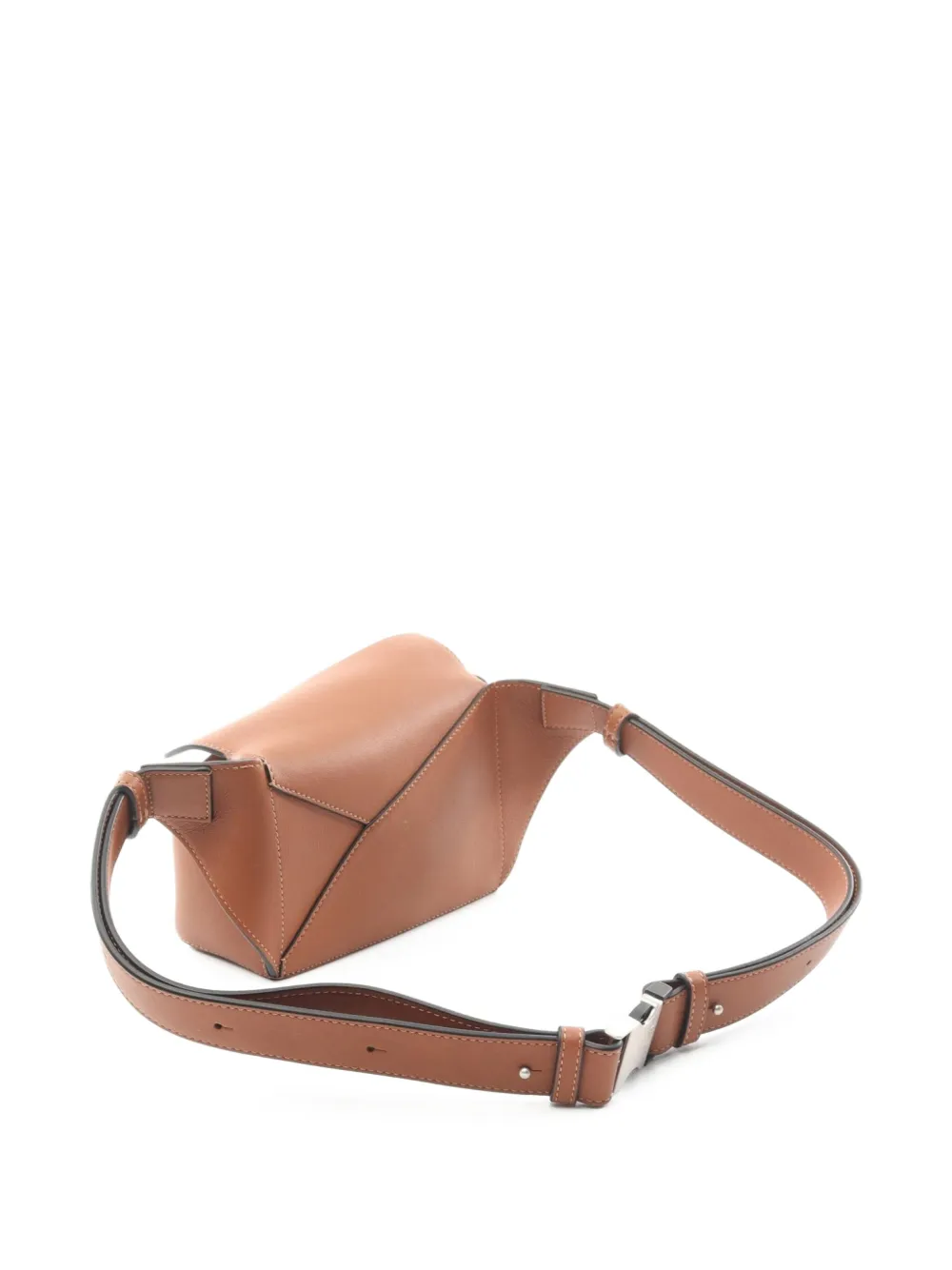 Loewe Pre-Owned 2020s Puzzle belt bag | Pre-Owned | Image 2