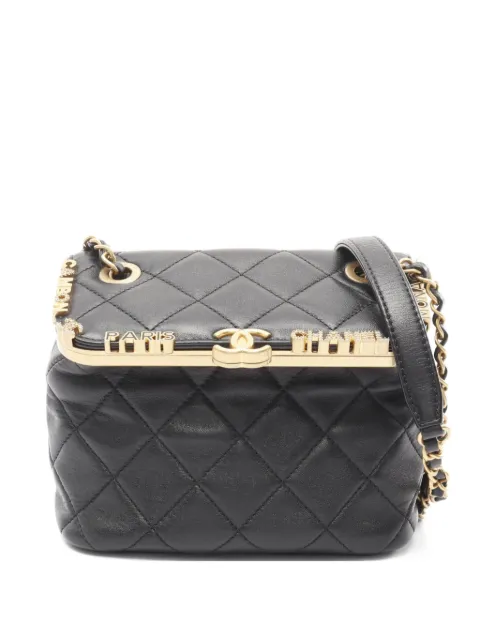 CHANEL Pre-Owned 2021 logo-lettering shoulder bag