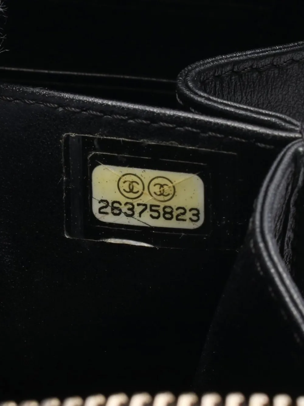 Pre-owned Chanel 2000-2002 Leather Shoulder Bag