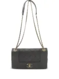 CHANEL Pre-Owned 2016-2017 Mademoiselle matelasse shoulder bag - Black