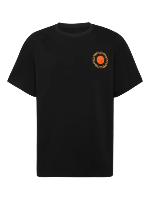 Plein Sport playera con placa circular y logo en la parte posterior