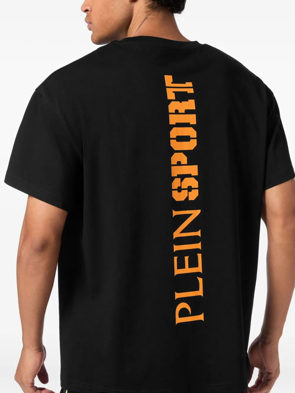 Plein Sport T-shirt met rond plakkaat en logo op de achterkant Zwart