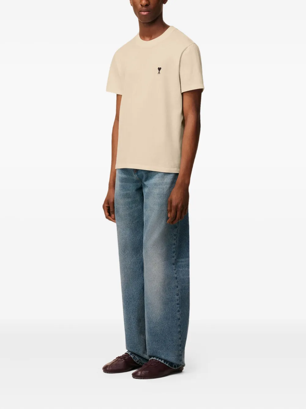 AMI Paris T-shirt met geborduurd logo Beige