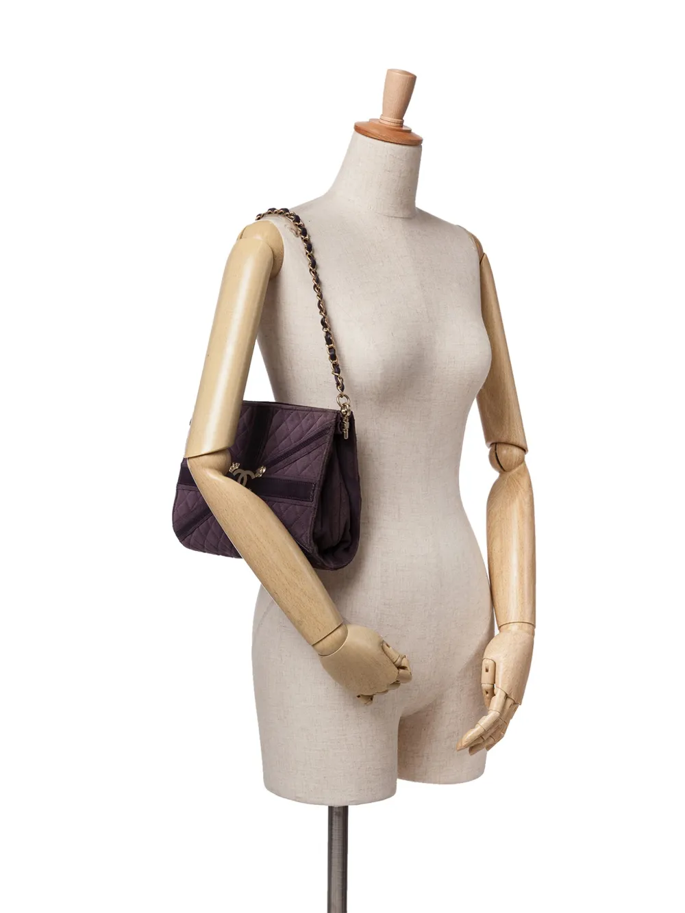 CHANEL Pre-Owned 2008-2009 Quilted Suede Union Jack Clutch with Chain shoulder bag | Pre-Owned | Image 2