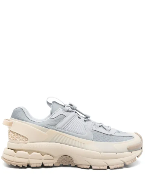 Nike 줌 보메로 롬 스니커즈