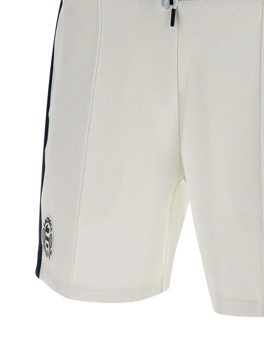 Lacoste Badge Accent Heritage tennisshorts Wit