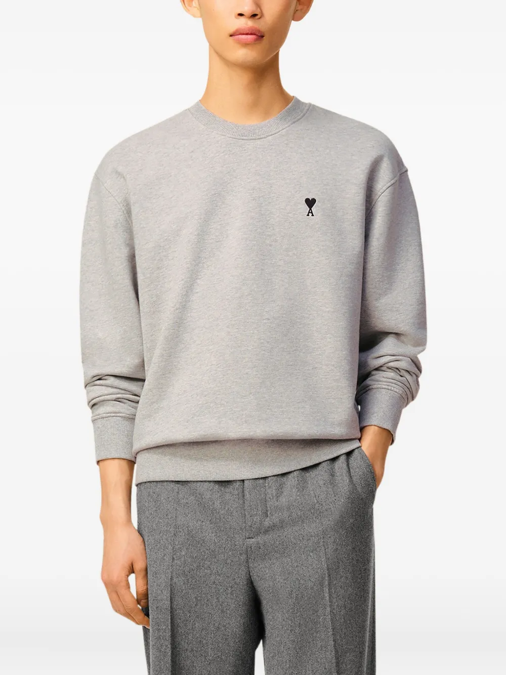 AMI Paris Sweater met geborduurd logo - Grijs