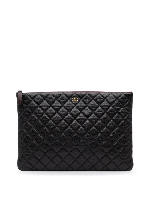 CHANEL Pre-Owned O Case stor quiltad kuvertväska från 2013-2014