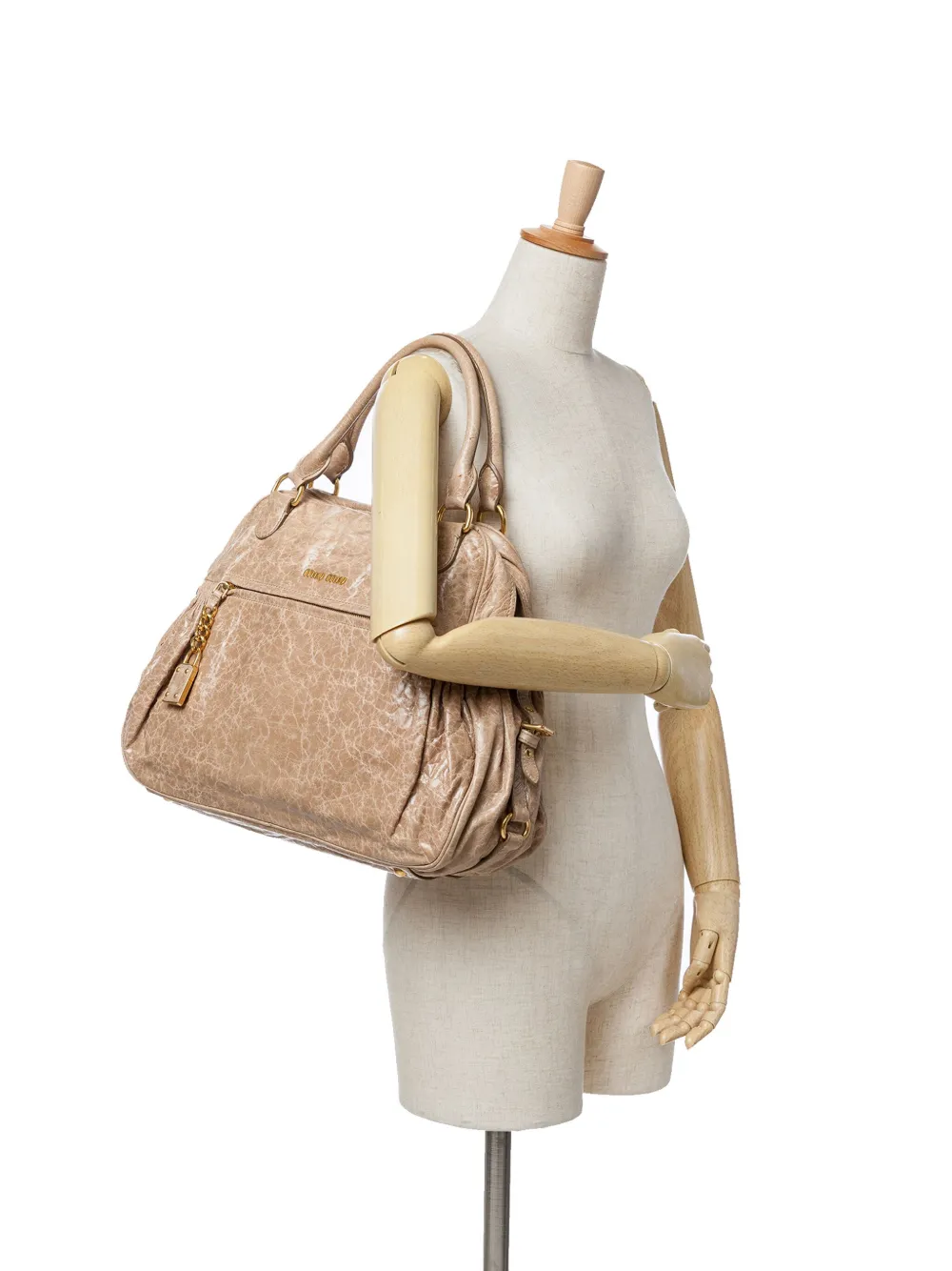 Miu Miu Pre-Owned 2010-2025 Medium Distressed Nappa Charm satchel | Bolsas | Image 2