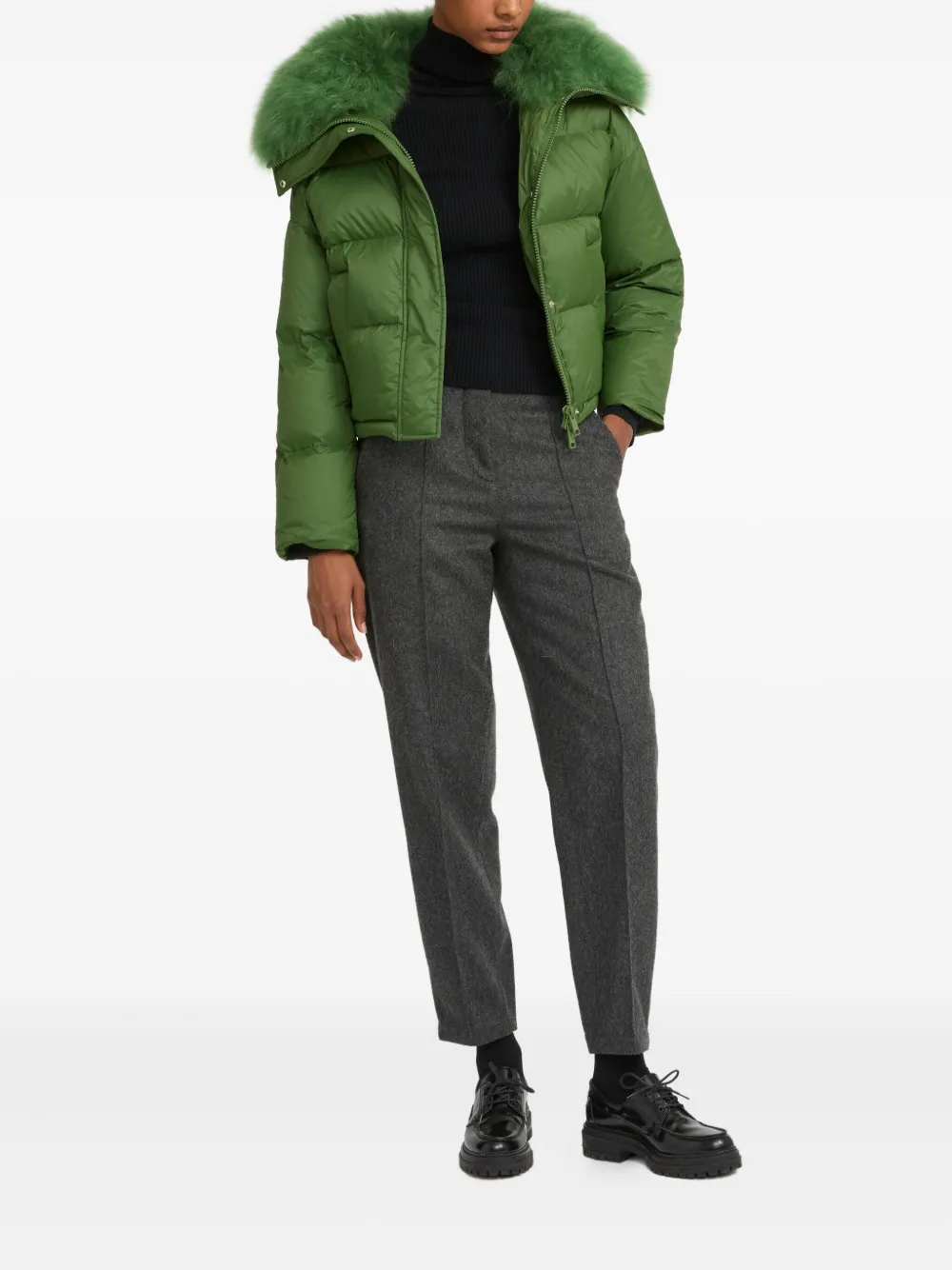 Yves Salomon Lambshearlking-trimmed Puffer Jacket In Green