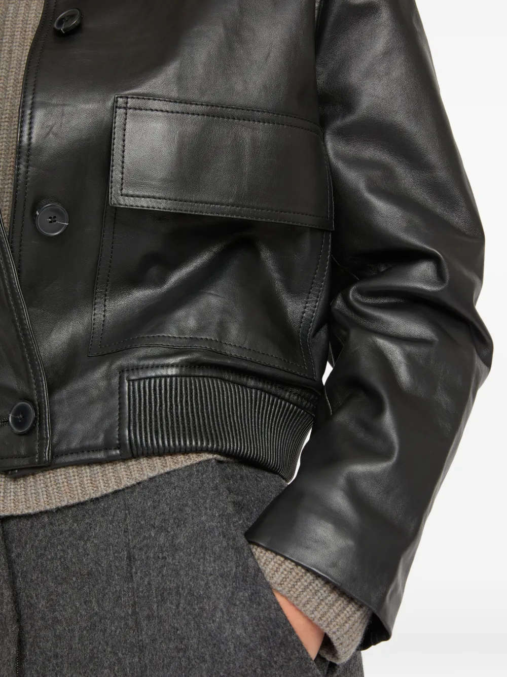 Yves Salomon Cropped Leather Jacket In Black