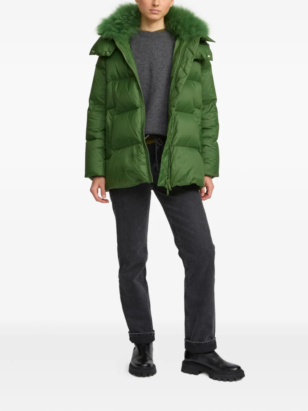 Yves Salomon lambshearling-collar down coat - Groen
