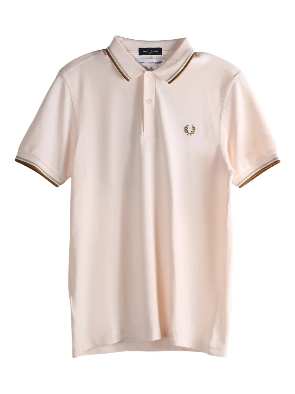Comme Des Garçons Shirt x Fred Perry Freedom Is Energy polo shirt Roze