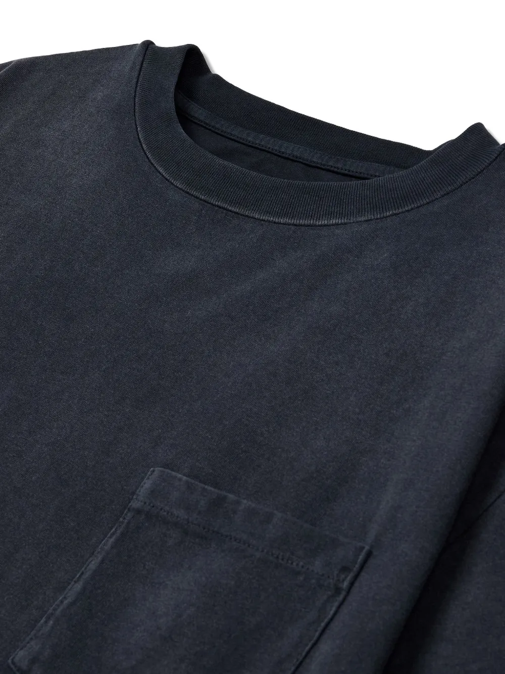 Man On The Boon. T-shirt met zakdetail Zwart