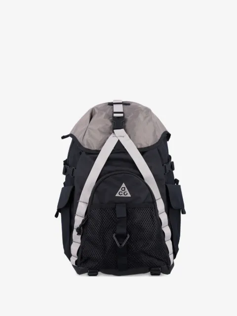 Nike ACG "Daymax” mesh-pocket backpack